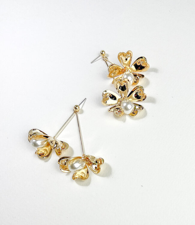 Pearl Dogwood Earrings