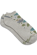 Conscious Step Ankle Socks That Protect Sloths- M