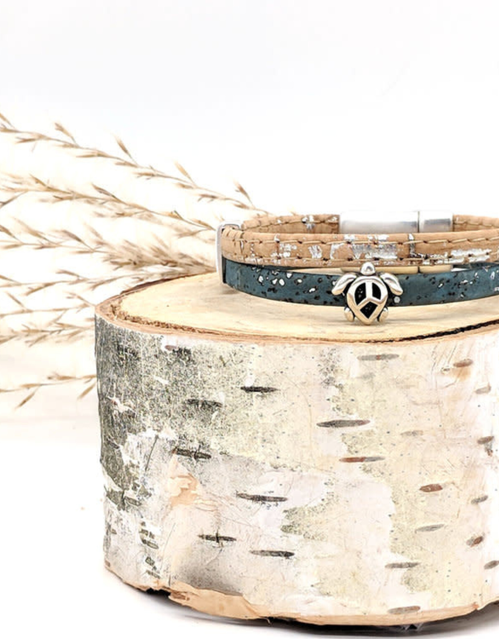 Elisabetta Studio Classic Cork Bracelet- Sm. Sea Turtle