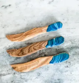 Nikita Fine Art Olive Wood Spreader