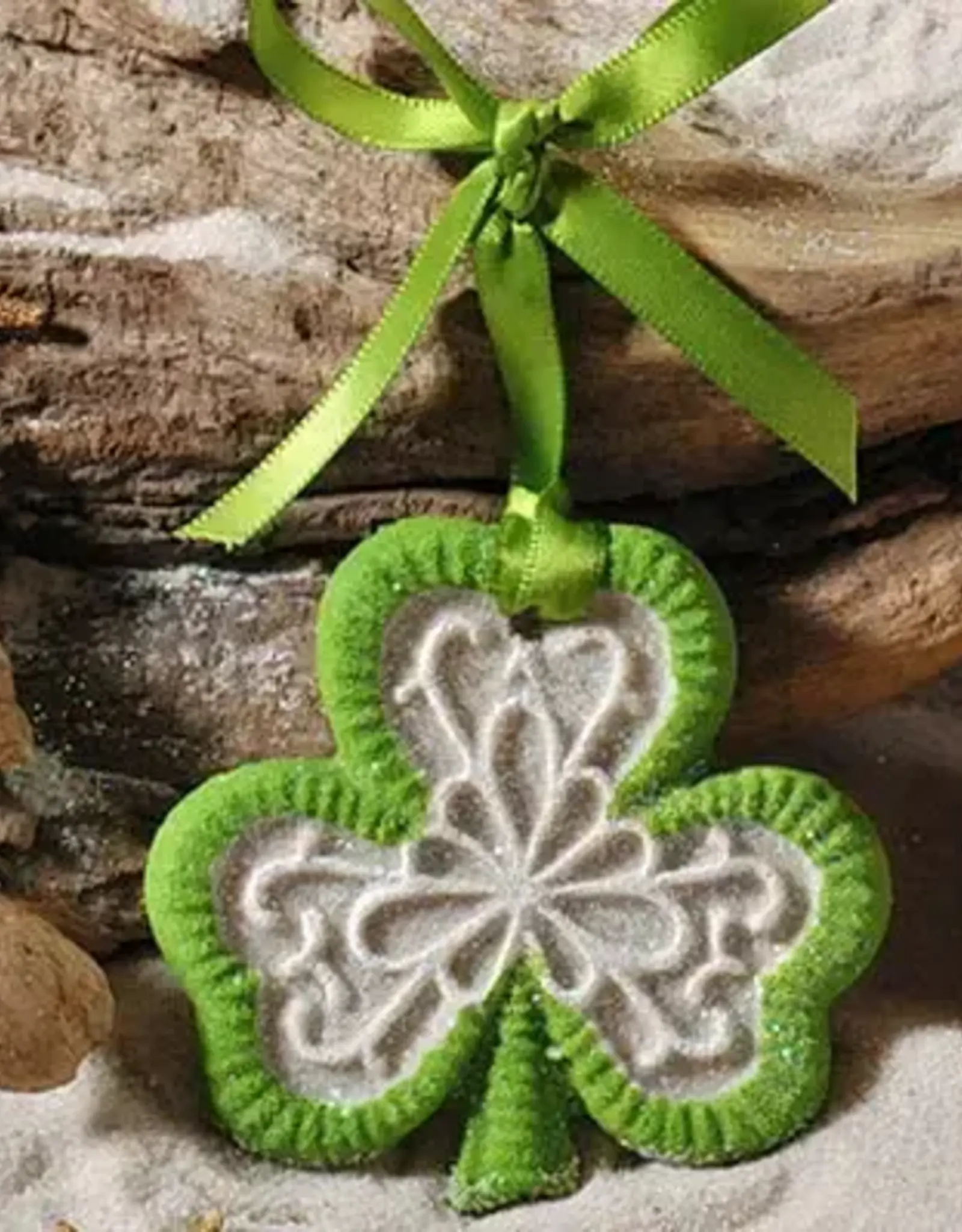 The Sand Store Shamrock Sand Ornament