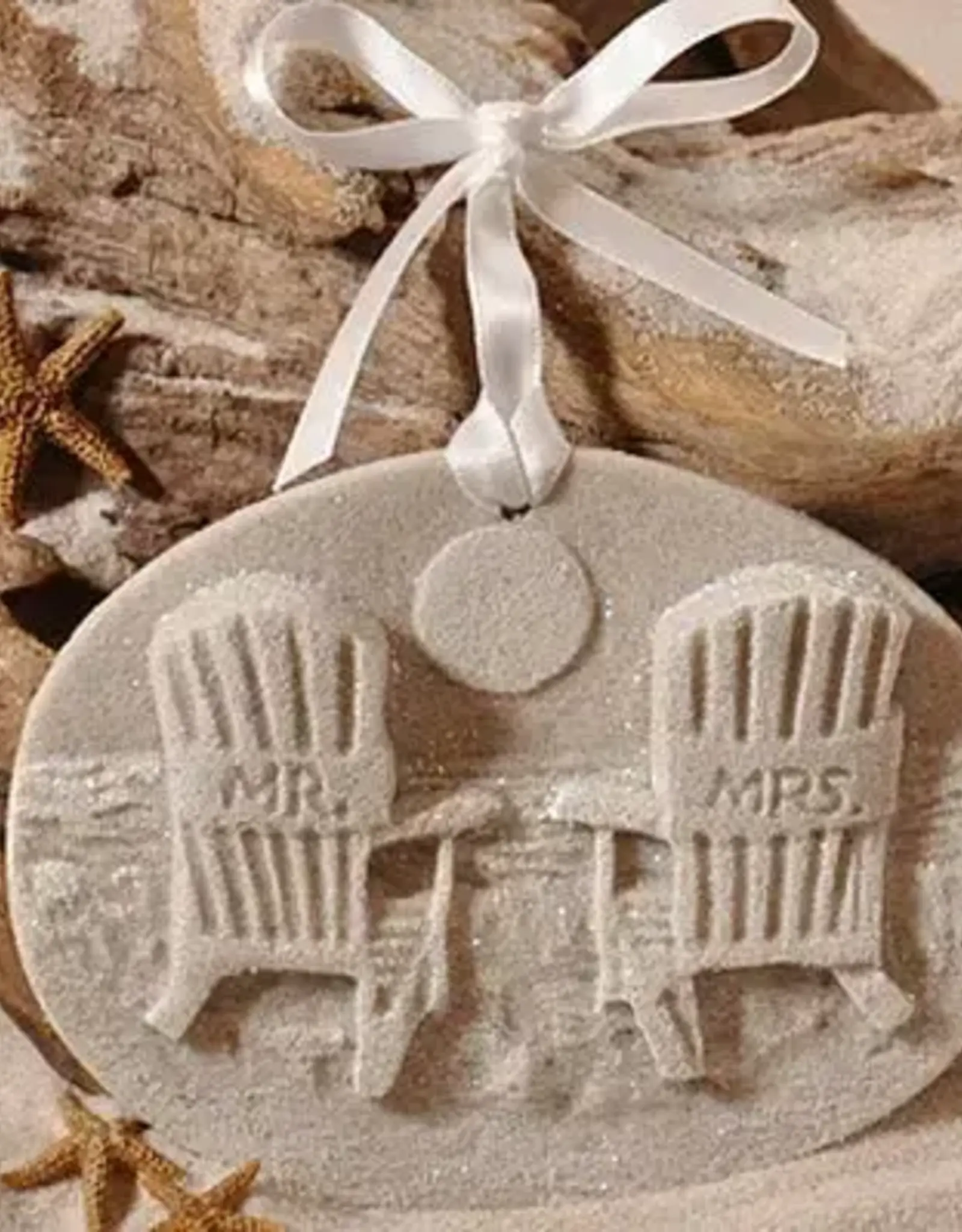 The Sand Store Mr and Mrs Sand Ornament