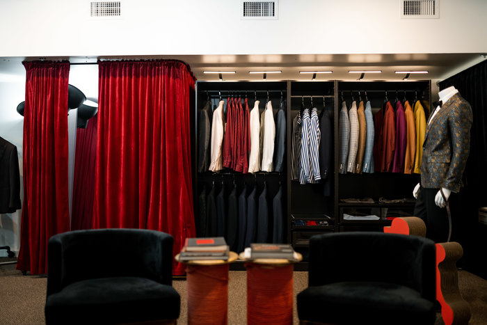 How To Buy A Suit Online