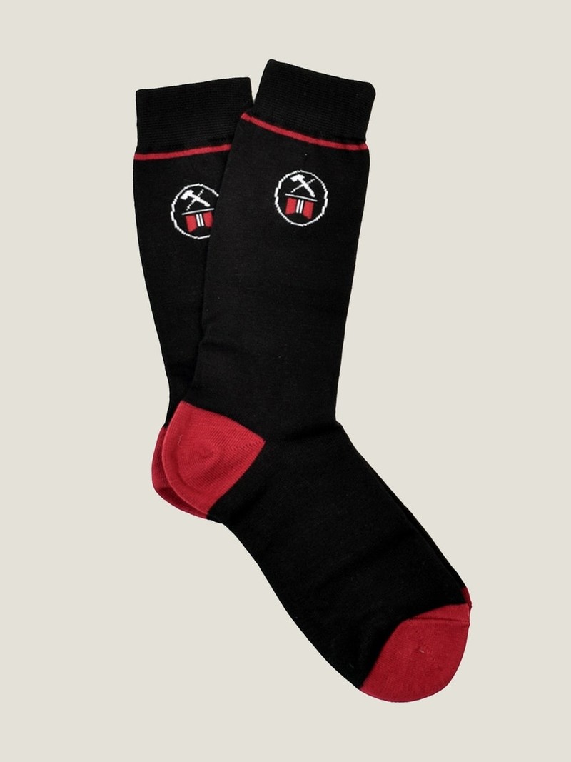 League of Rebels Essential Black Socks