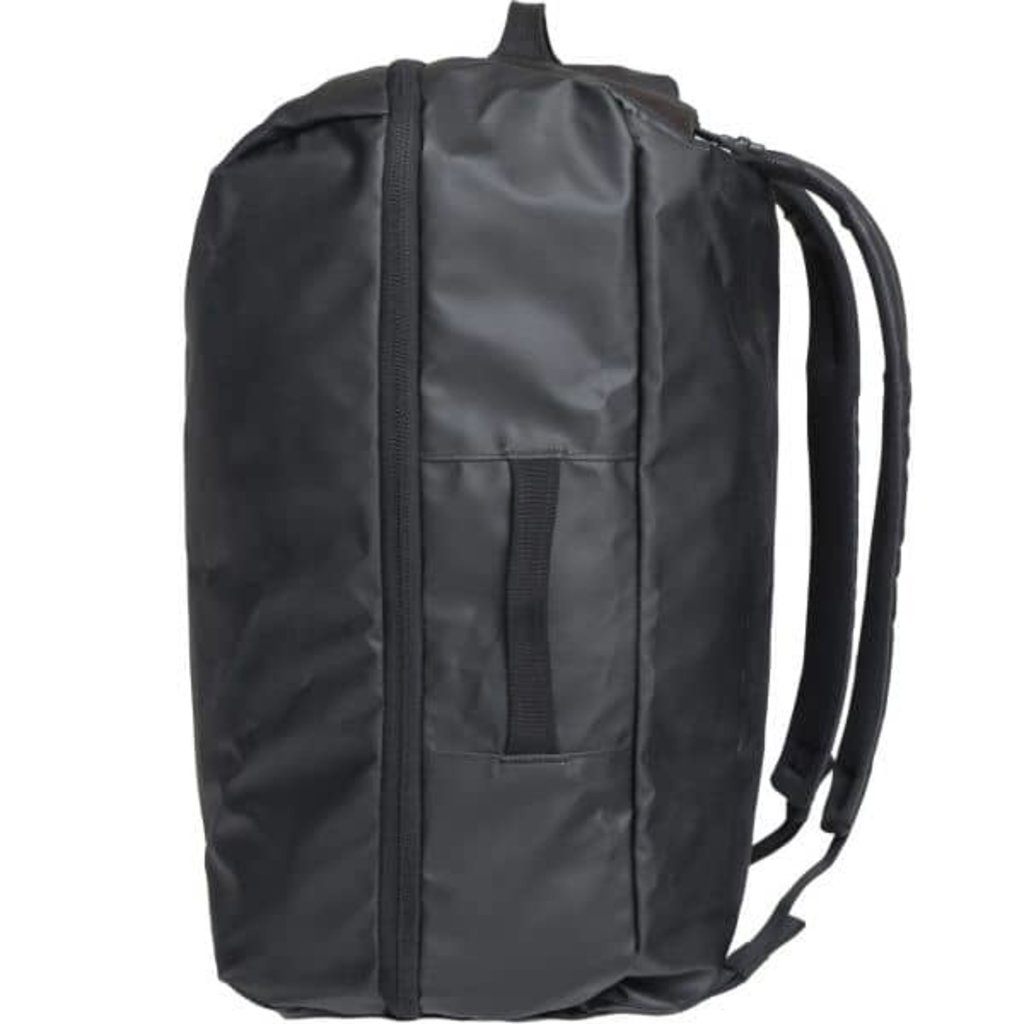 Armada 60 L Duffle-Black (2023)