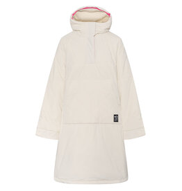 Kari Traa MALENE CAPE (2026) Bjerk