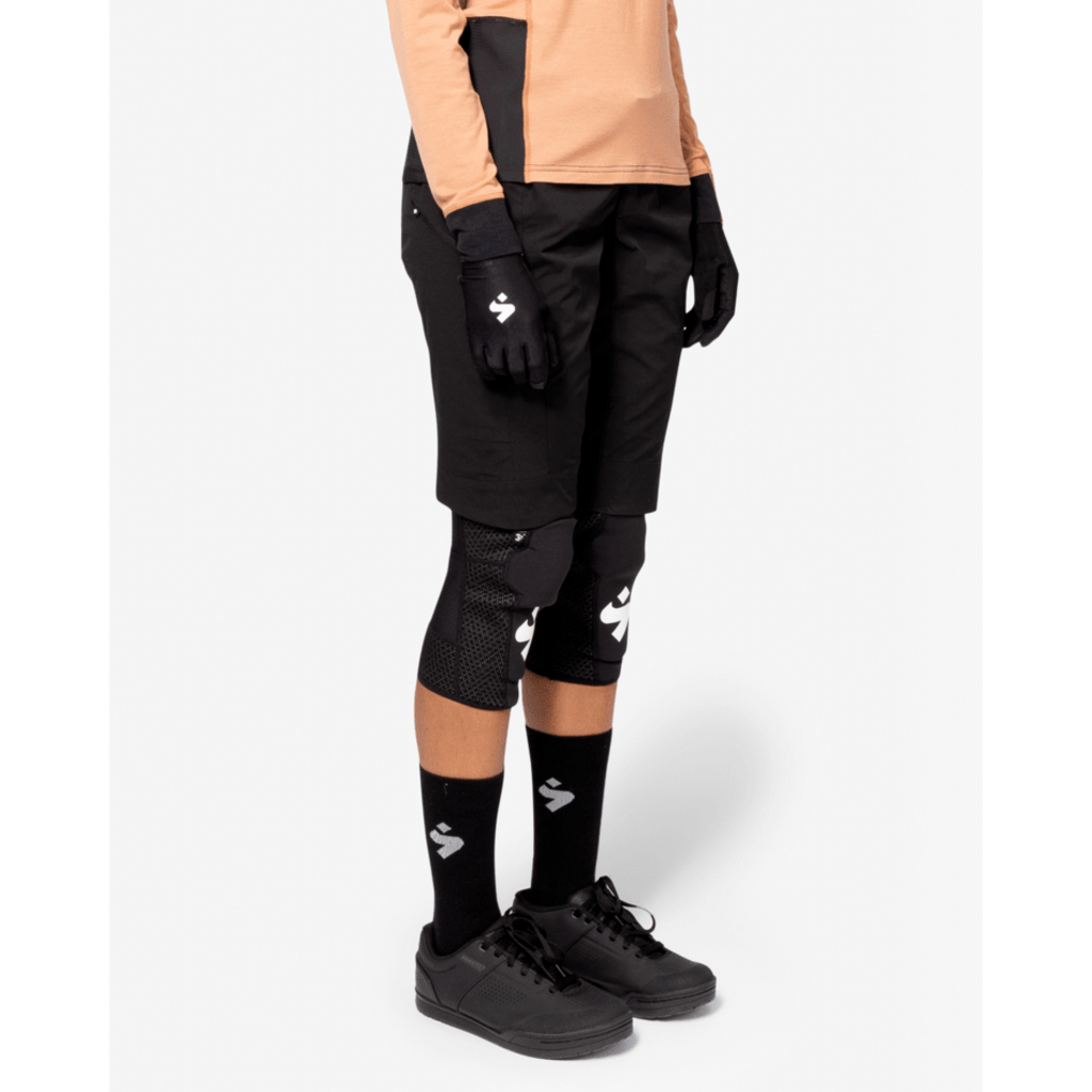 Sweet Protection Hunter Shorts II - Black (2026)