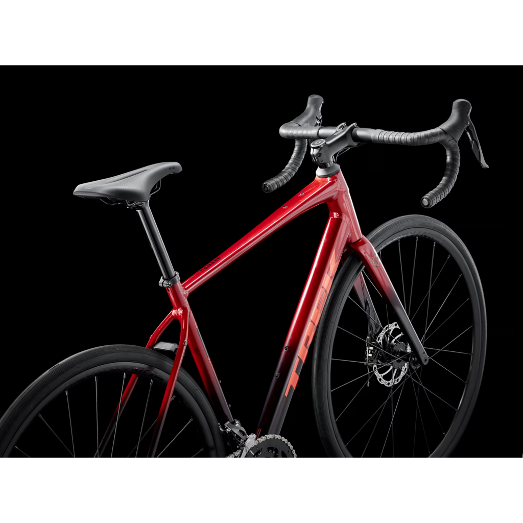 Trek Domane AL 2 Gen 4, Crimson/Dark Carmine