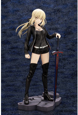 Saber/Artoria Pendragon Alter Casual Ver. (Sinjuku) 1/7 Scale Figure