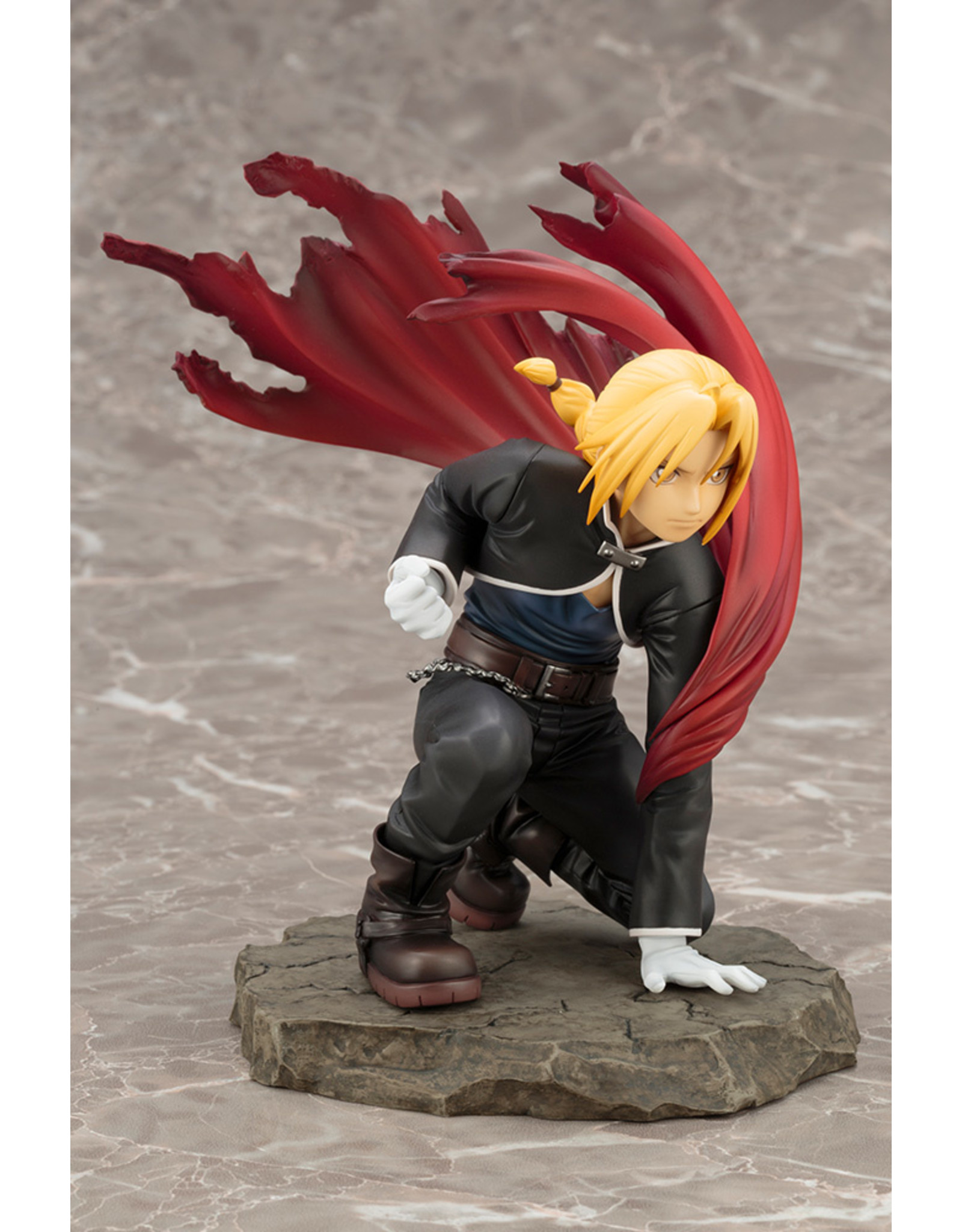 kotobukiya Edward Elric ARTFX J  1/8th Scale Figure