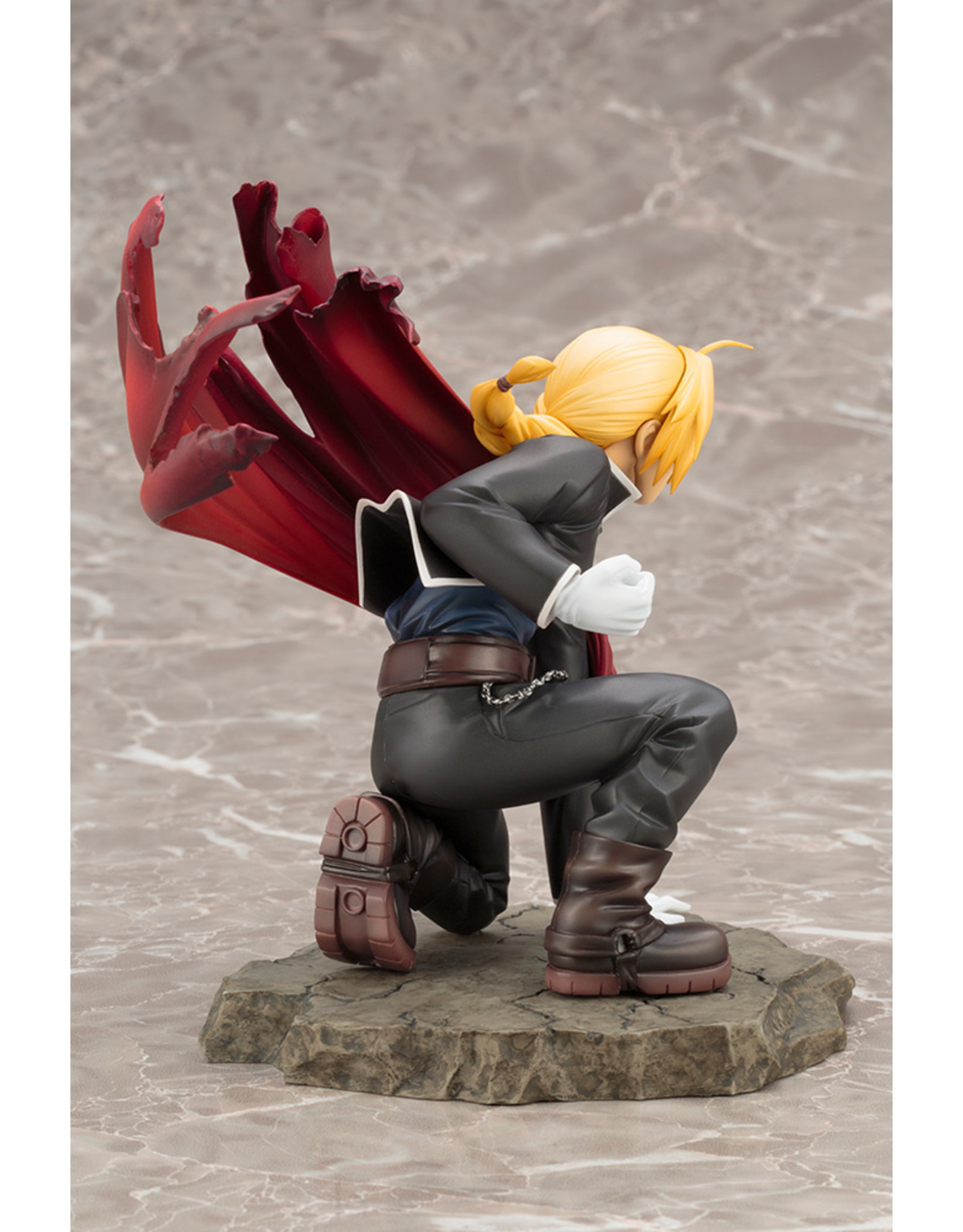 kotobukiya Edward Elric ARTFX J  1/8th Scale Figure