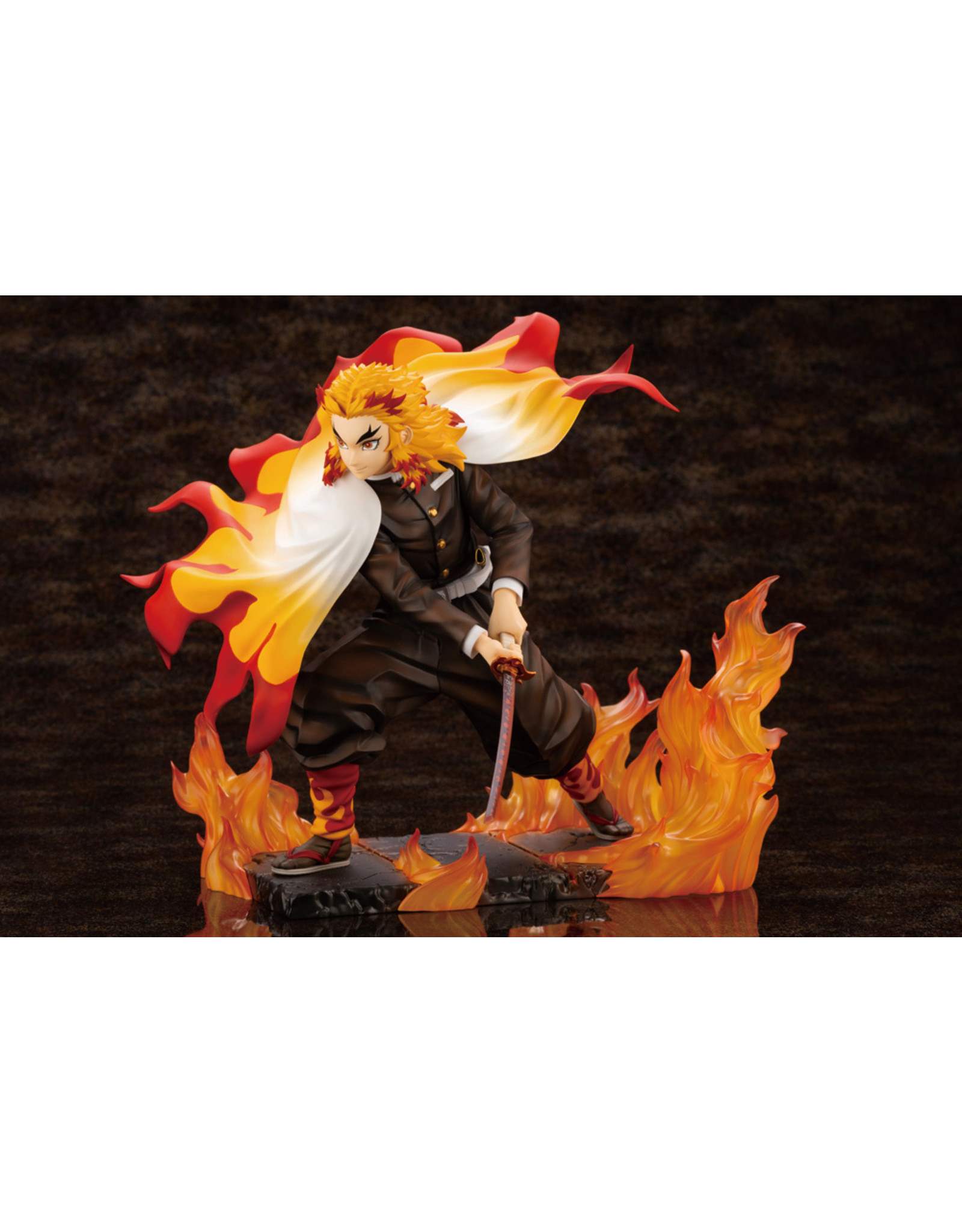 Demon Slayer Kyojuro Rengoku Artfx J