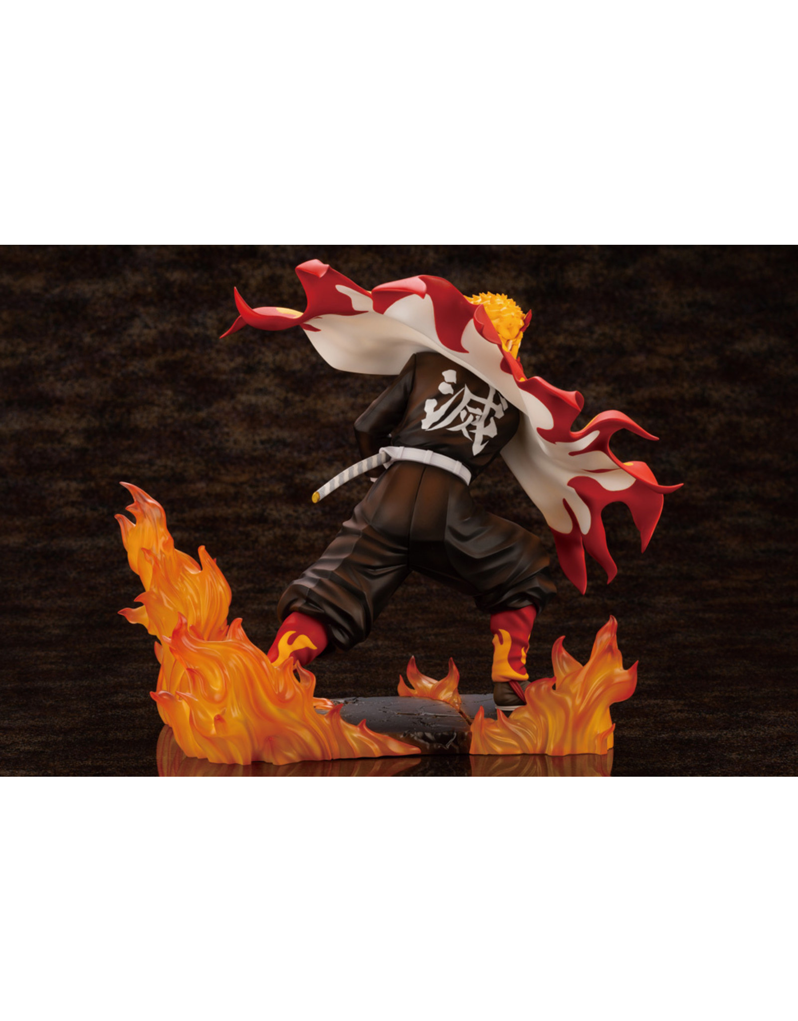 Demon Slayer Kyojuro Rengoku Artfx J