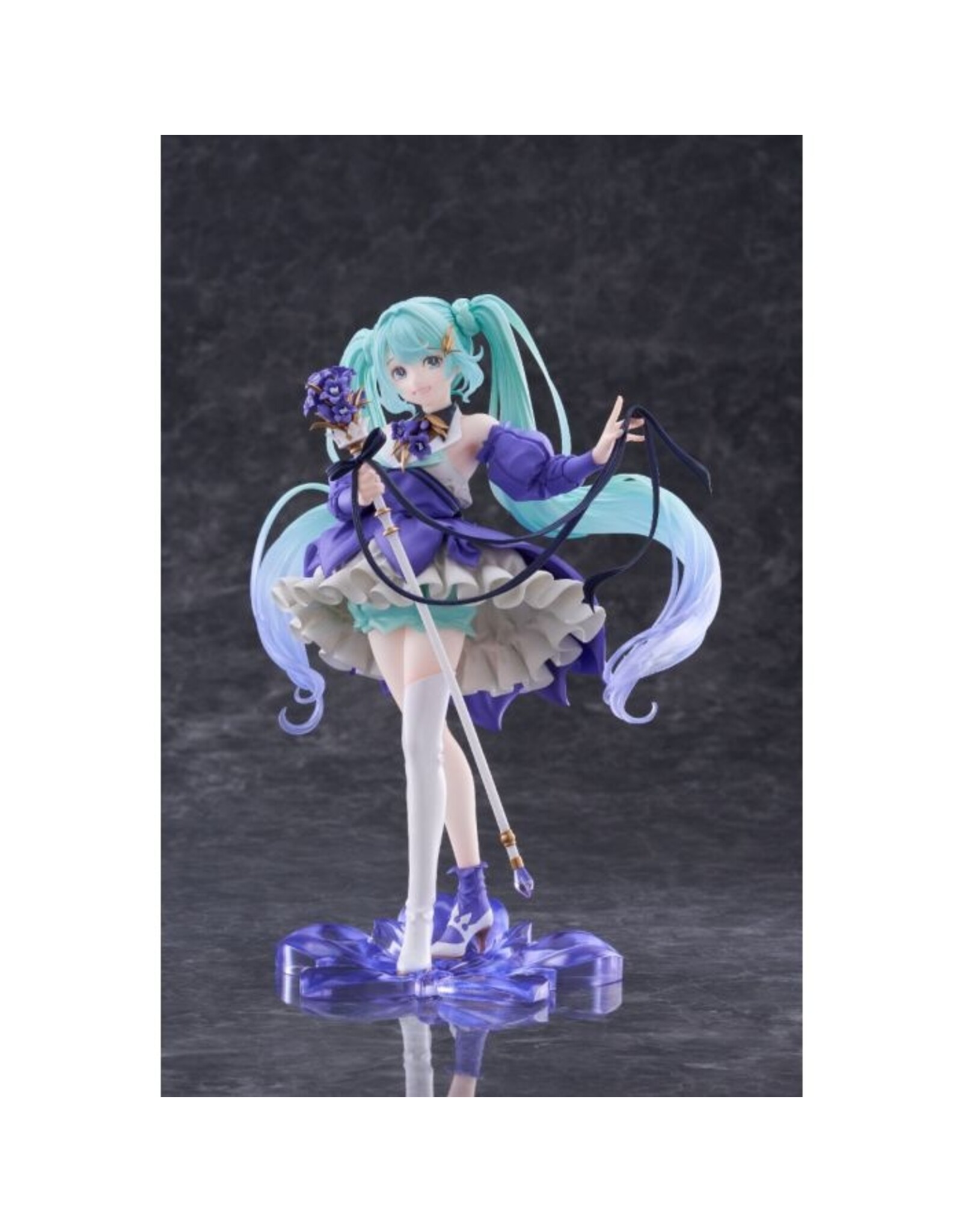 Hatsune Miku Birthday 2024 Ver. AMP+ Figure *Pre-order*