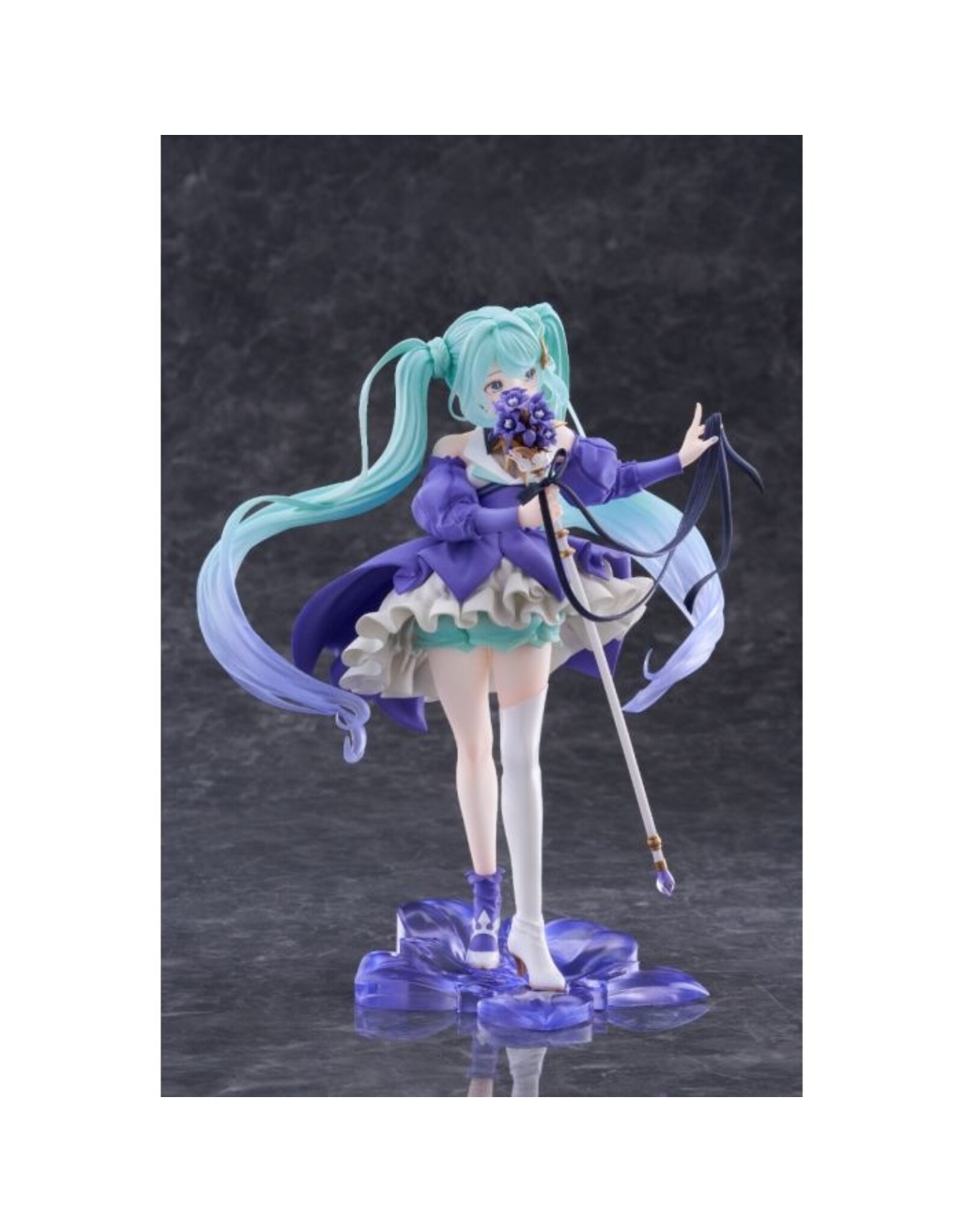 Hatsune Miku Birthday 2024 Ver. AMP+ Figure *Pre-order*