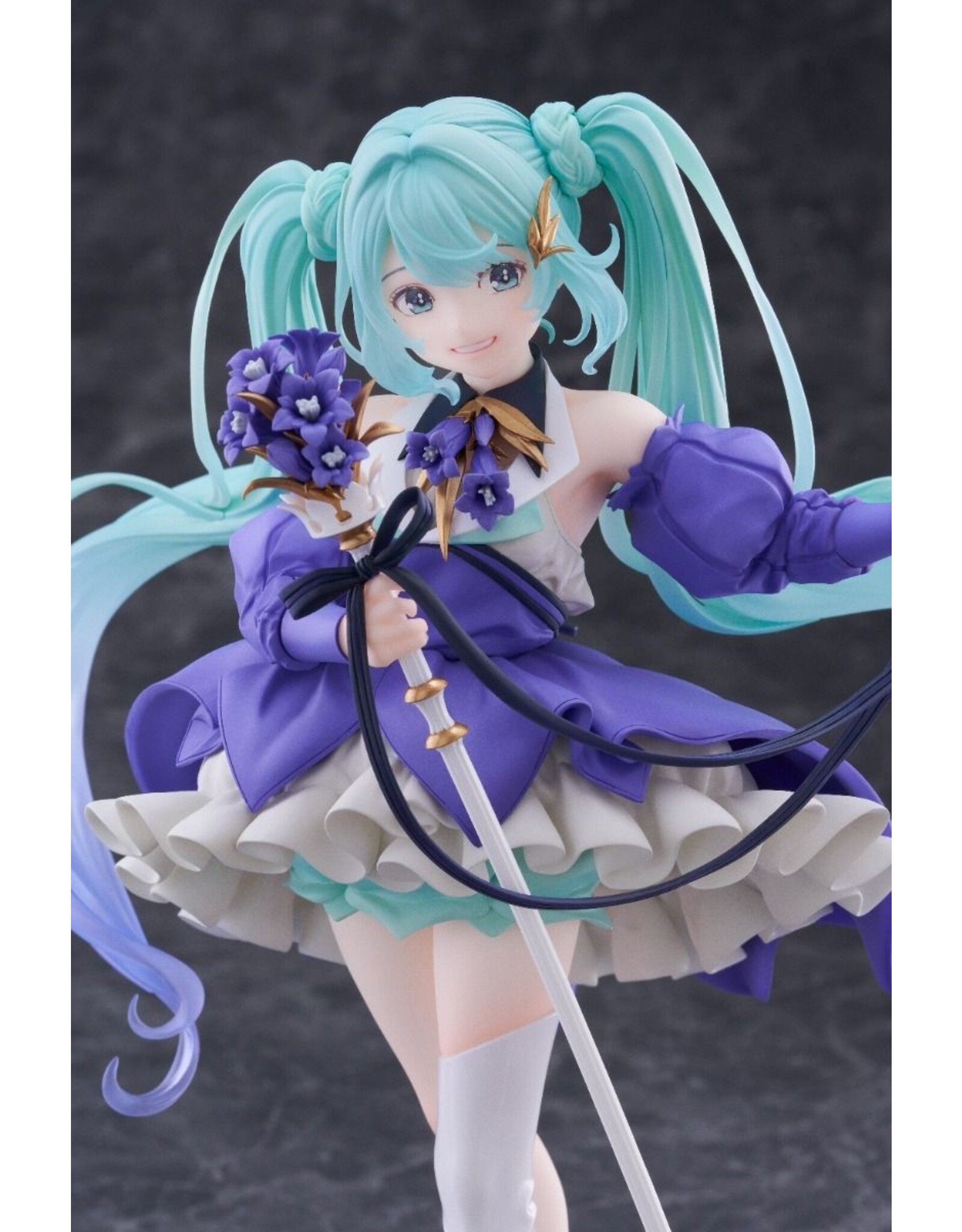 Hatsune Miku Birthday 2024 Ver. AMP+ Figure *Pre-order*
