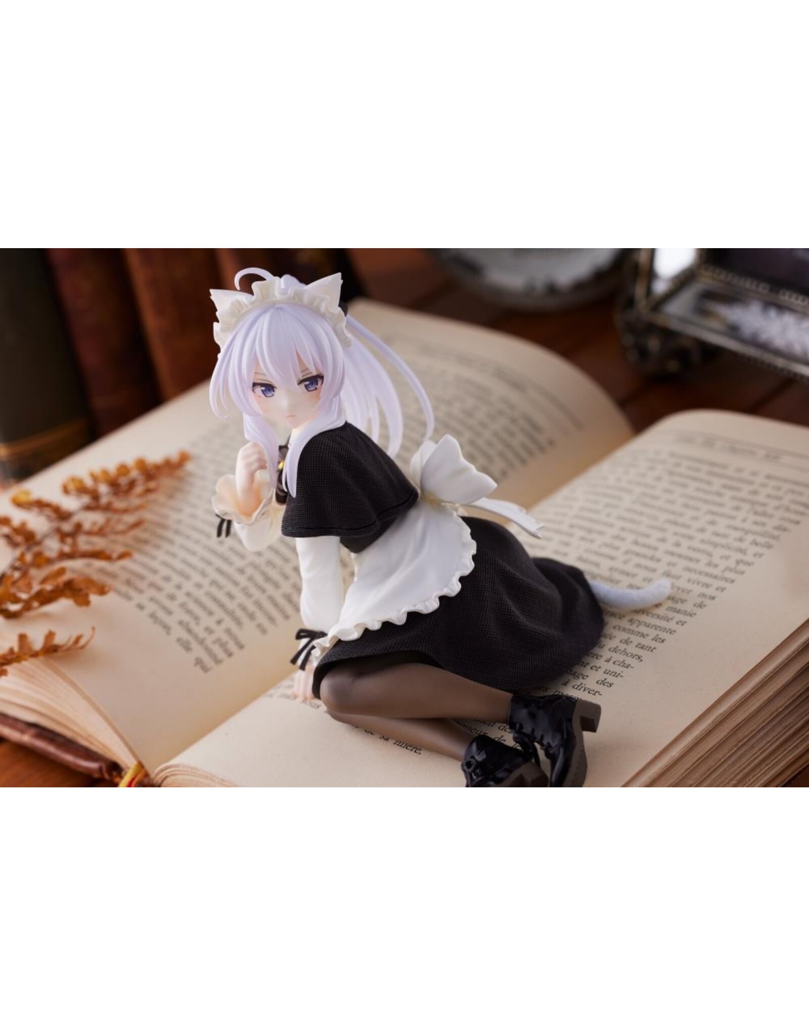 Wandering Witch Desktop Cute Figure Elaina Cat Maid Ver.