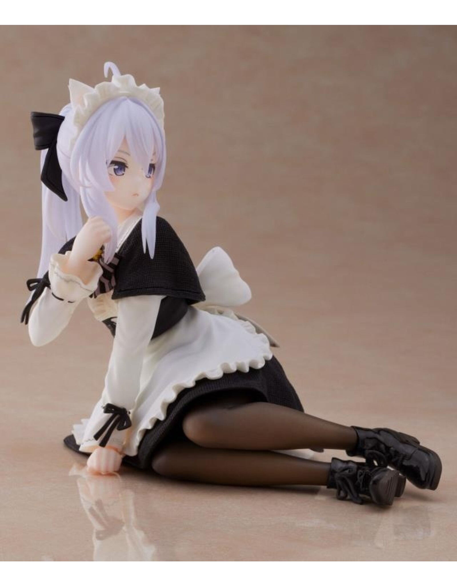 Wandering Witch Desktop Cute Figure Elaina Cat Maid Ver.