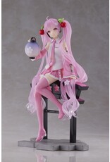 Sakura Miku AMP+ Figure Sakura Lantern Ver.