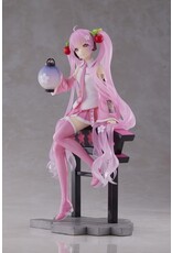 Sakura Miku AMP+ Figure Sakura Lantern Ver.