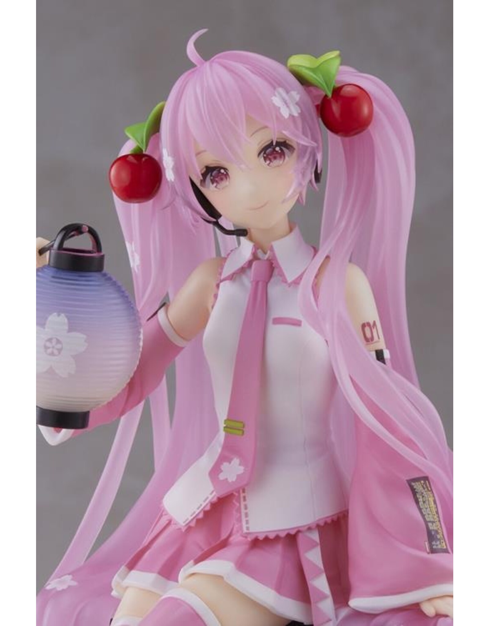 Sakura Miku AMP+ Figure Sakura Lantern Ver.
