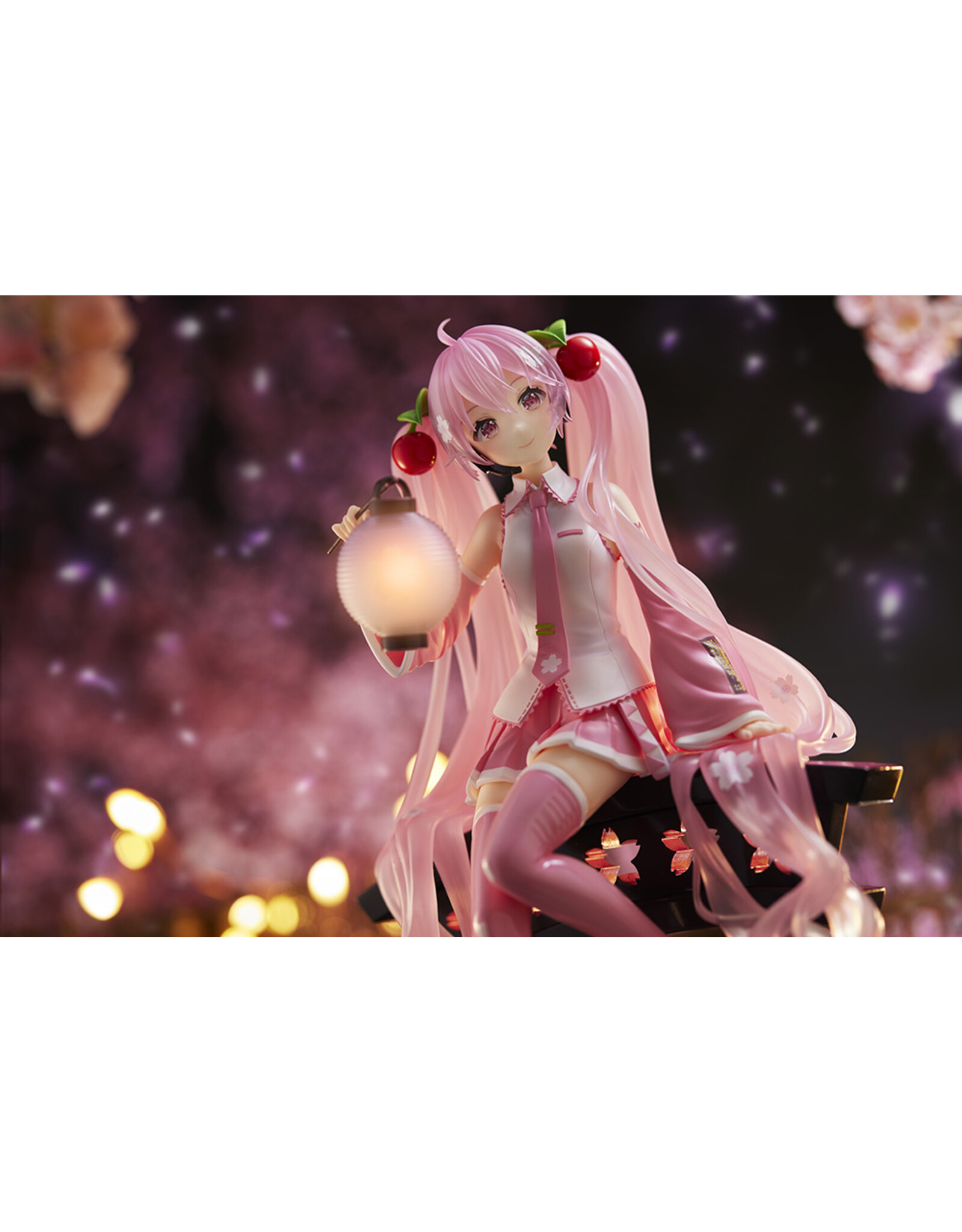 Sakura Miku AMP+ Figure Sakura Lantern Ver.