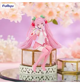 Hatsune Miku Noodle Stopper Figure Sakura Miku 2024