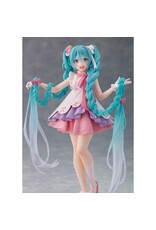 Rapunzel Hatsune Miku Wonderland Figure *Pre-order*