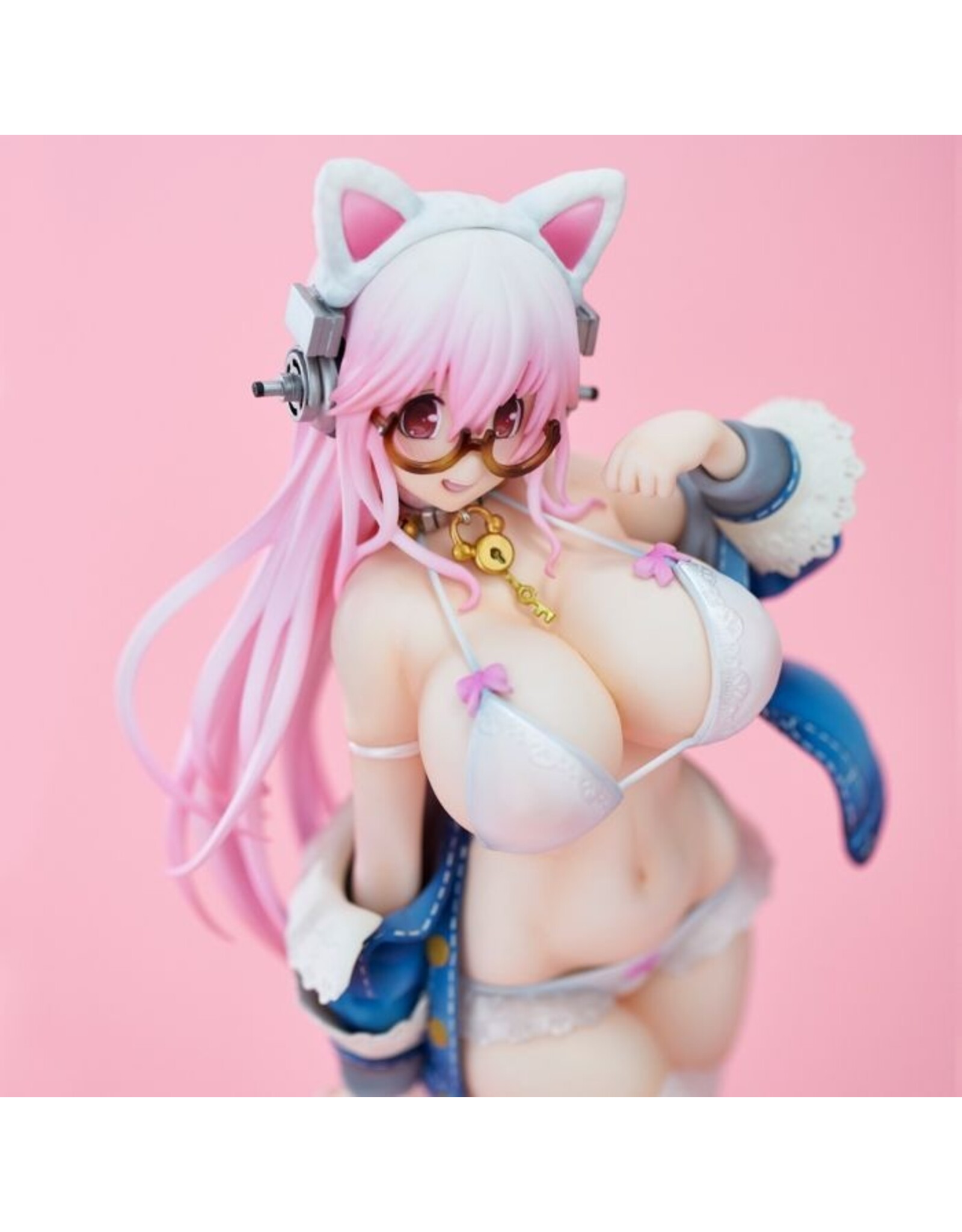 Super Sonico White Cat Non Scale Figure *Special Order*