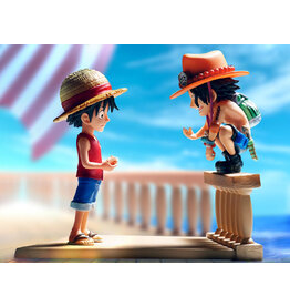One Piece Log Stories Luffy & Ace Figure