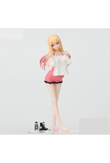 Marin Kitagawa Trying on Luminasta *Pre-order*