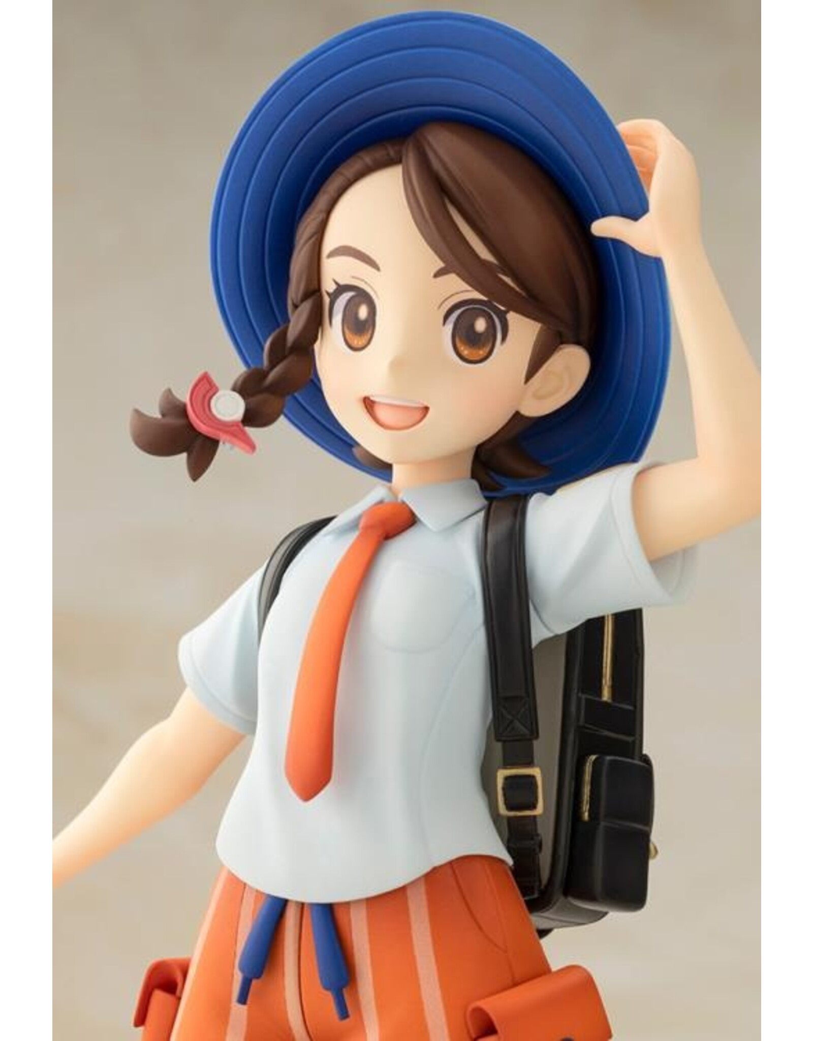 Juliana with Sprigatito ARTFX J Scale Figure