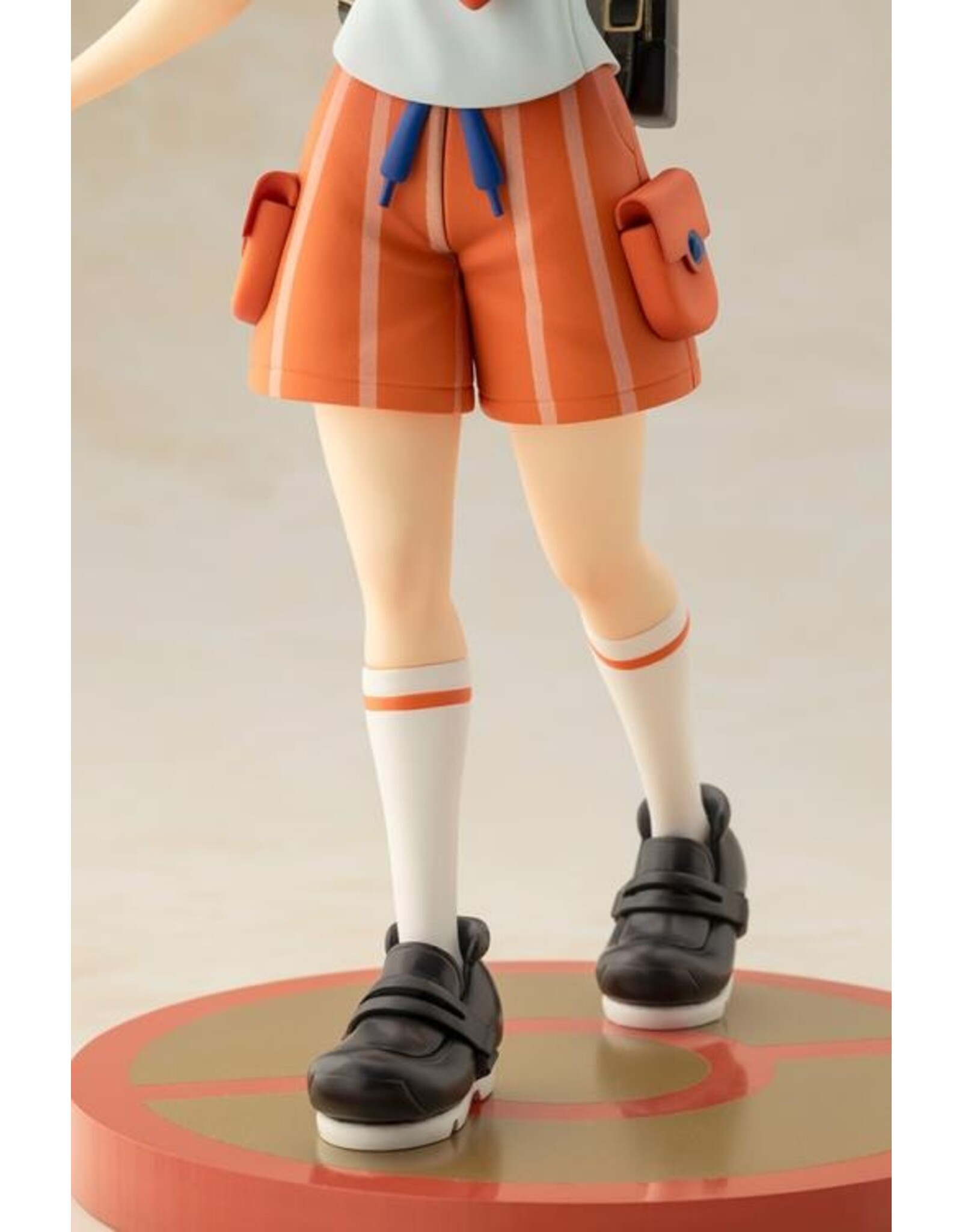 Juliana with Sprigatito ARTFX J Scale Figure
