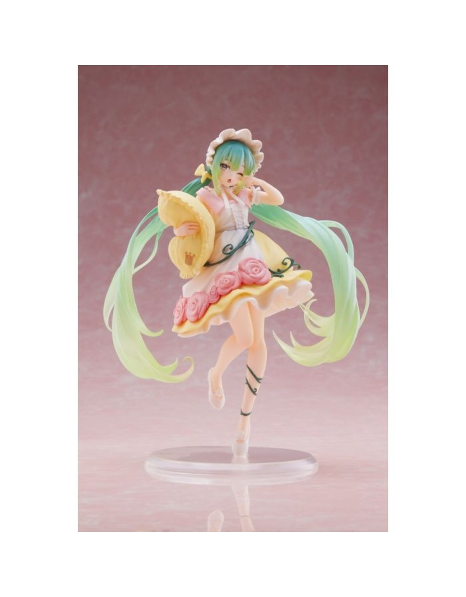 Sleeping Beauty Hatsune Miku Wonderland Figure *Pre-order*