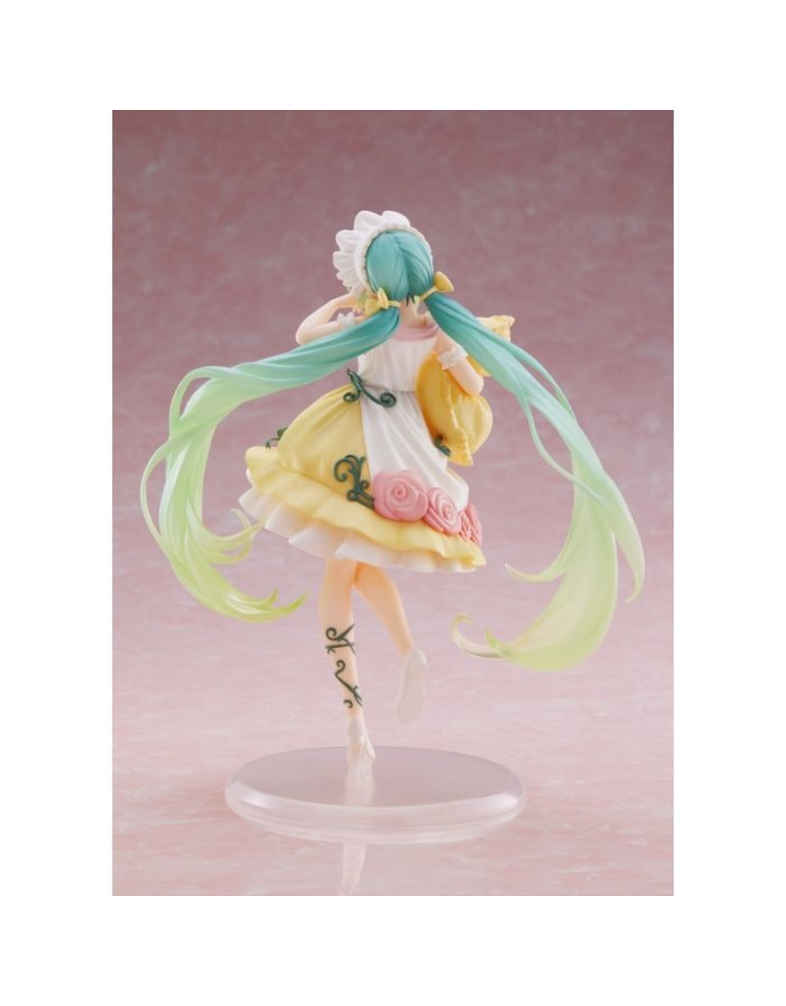 Sleeping Beauty Hatsune Miku Wonderland Figure *Pre-order*