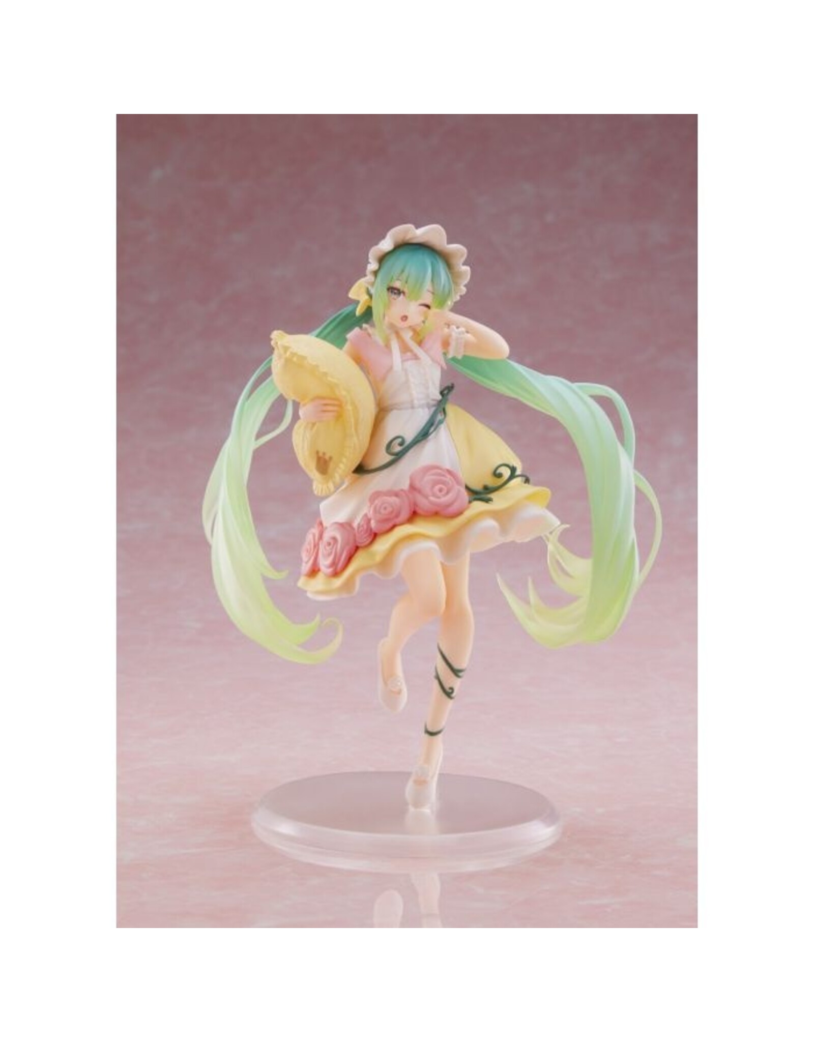 Sleeping Beauty Hatsune Miku Wonderland Figure *Pre-order*