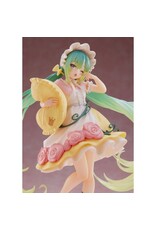 Sleeping Beauty Hatsune Miku Wonderland Figure *Pre-order*