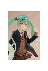 Hatsune Miku Fashion Preppy Ver. Figure *Pre-order*