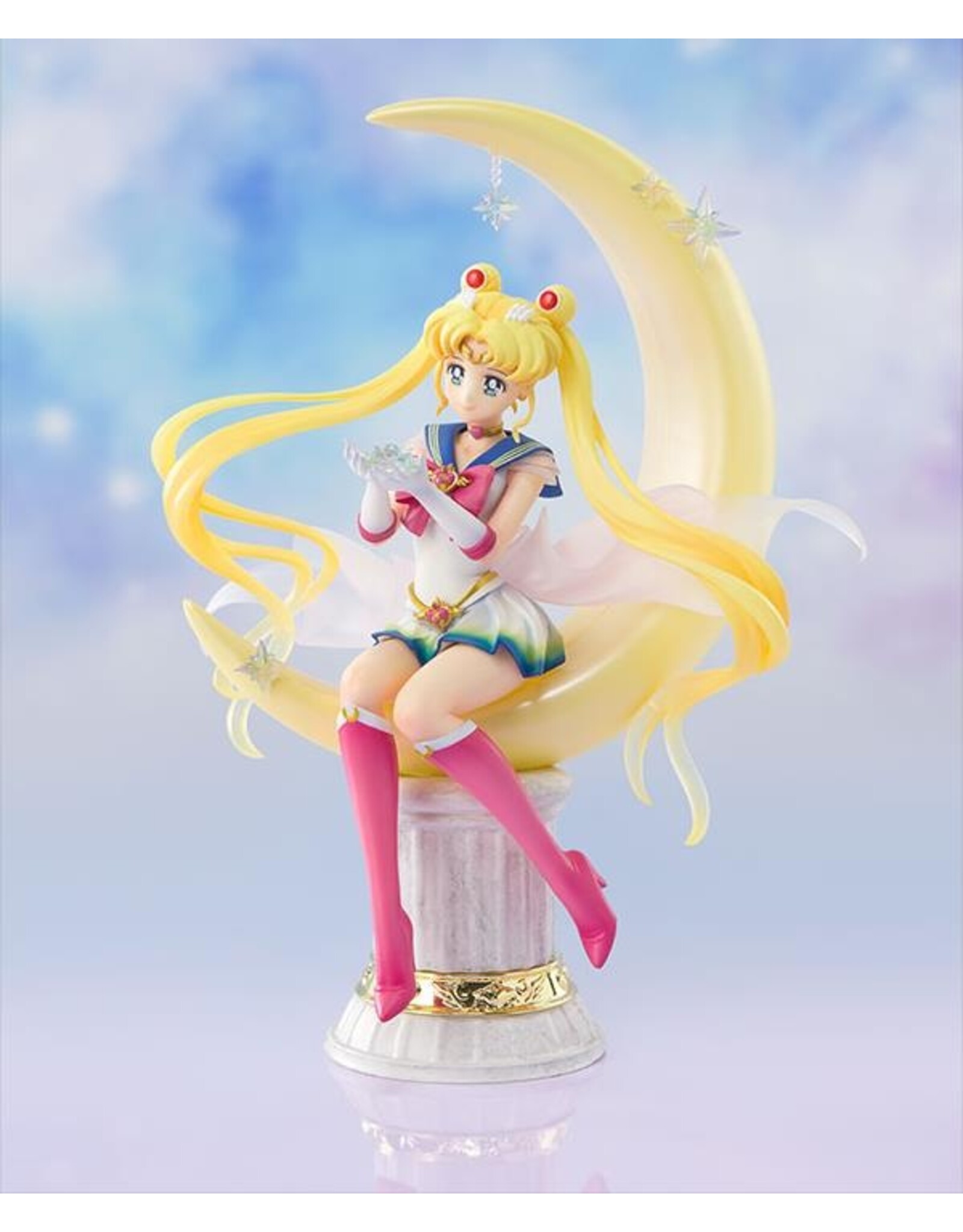 Bandai Super Sailor Moon Figuarts Zero Chouette: Legendary Silver Crystal