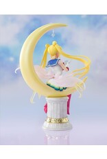 Bandai Super Sailor Moon Figuarts Zero Chouette: Legendary Silver Crystal