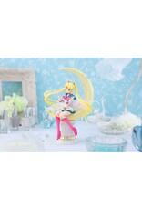 Bandai Super Sailor Moon Figuarts Zero Chouette: Legendary Silver Crystal