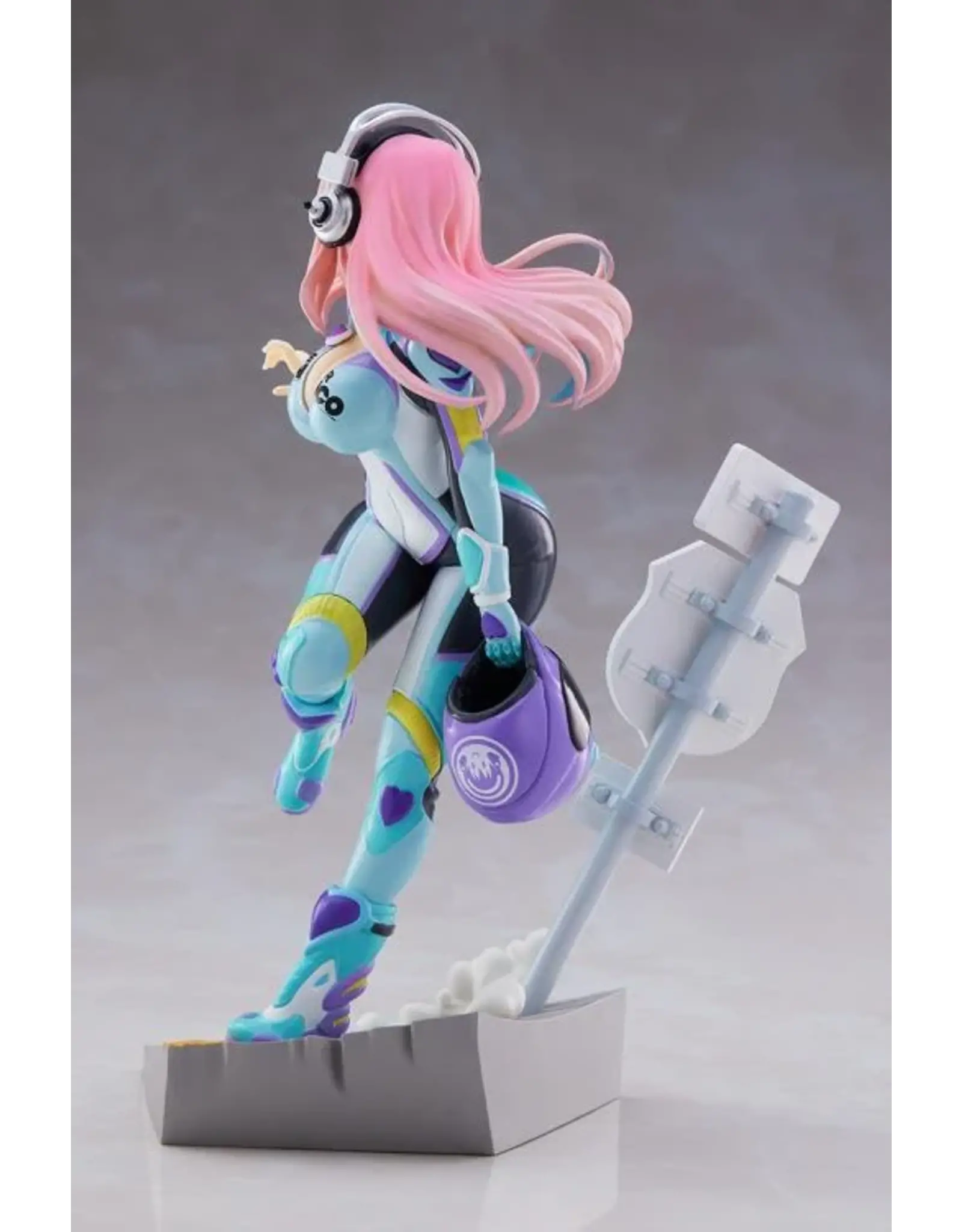 Tenitol Super Sonico Figure