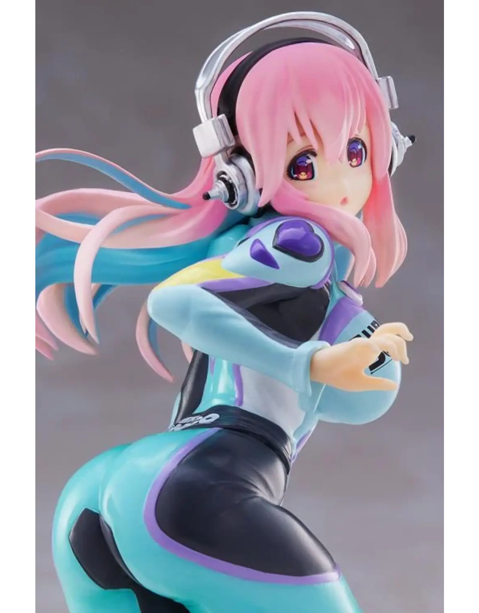 Tenitol Super Sonico Figure