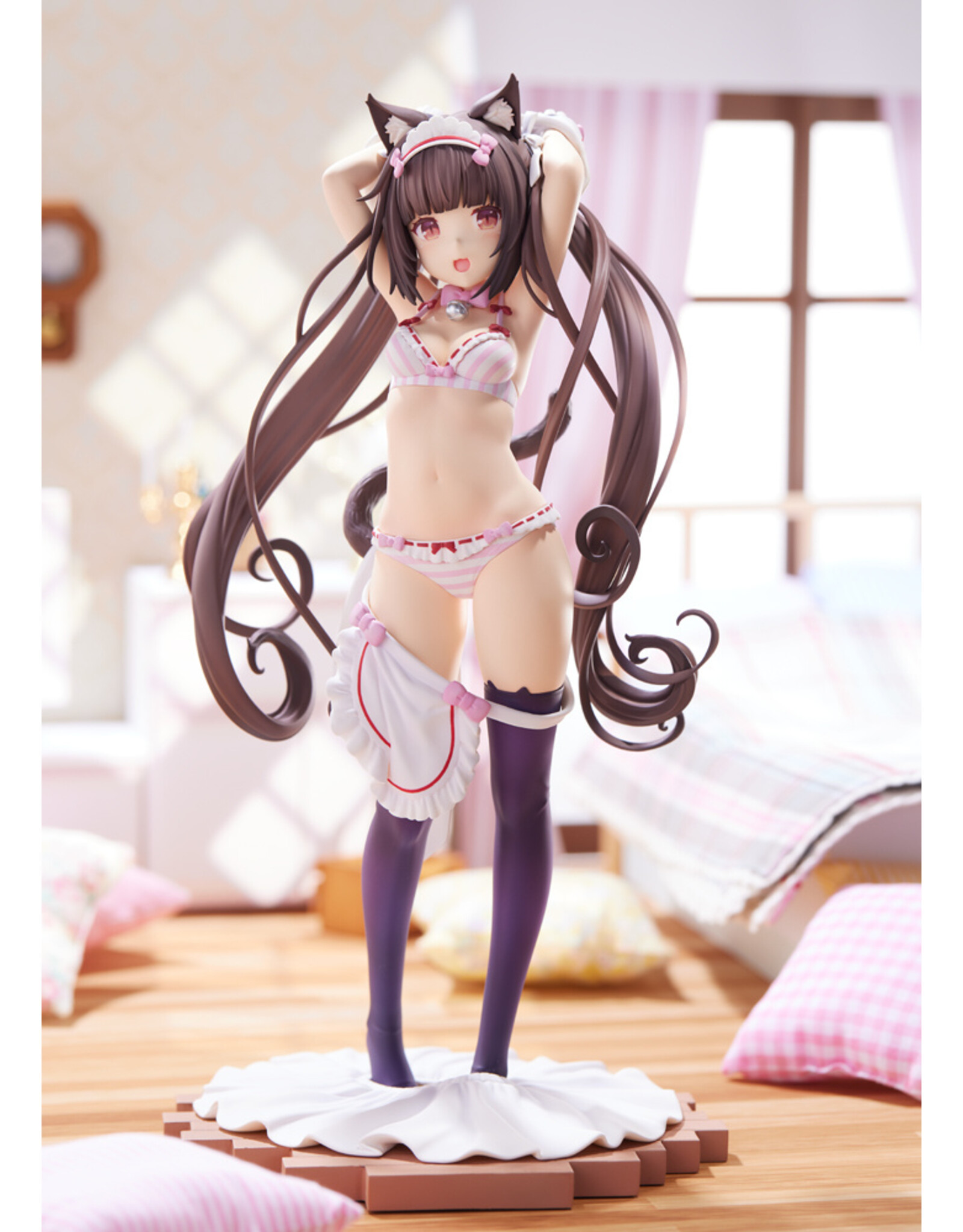 Nekopara Chocola Dress Up Time 1/7 Scale Figure