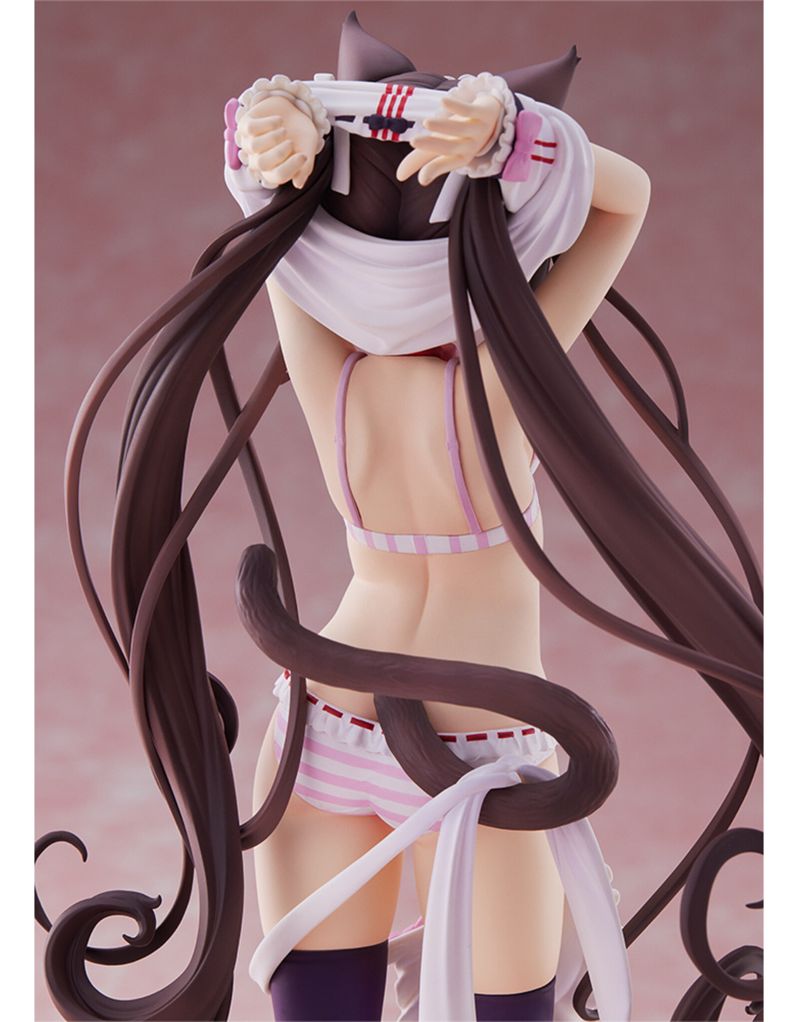 Nekopara Chocola Dress Up Time 1/7 Scale Figure