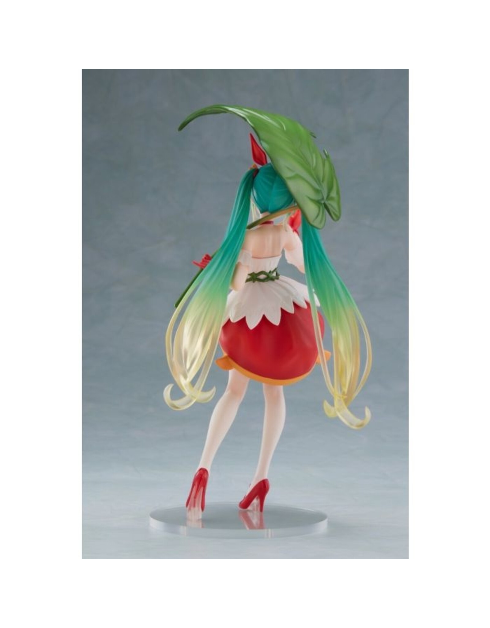Hatsune Miku Thumbelina Wonderland Figure