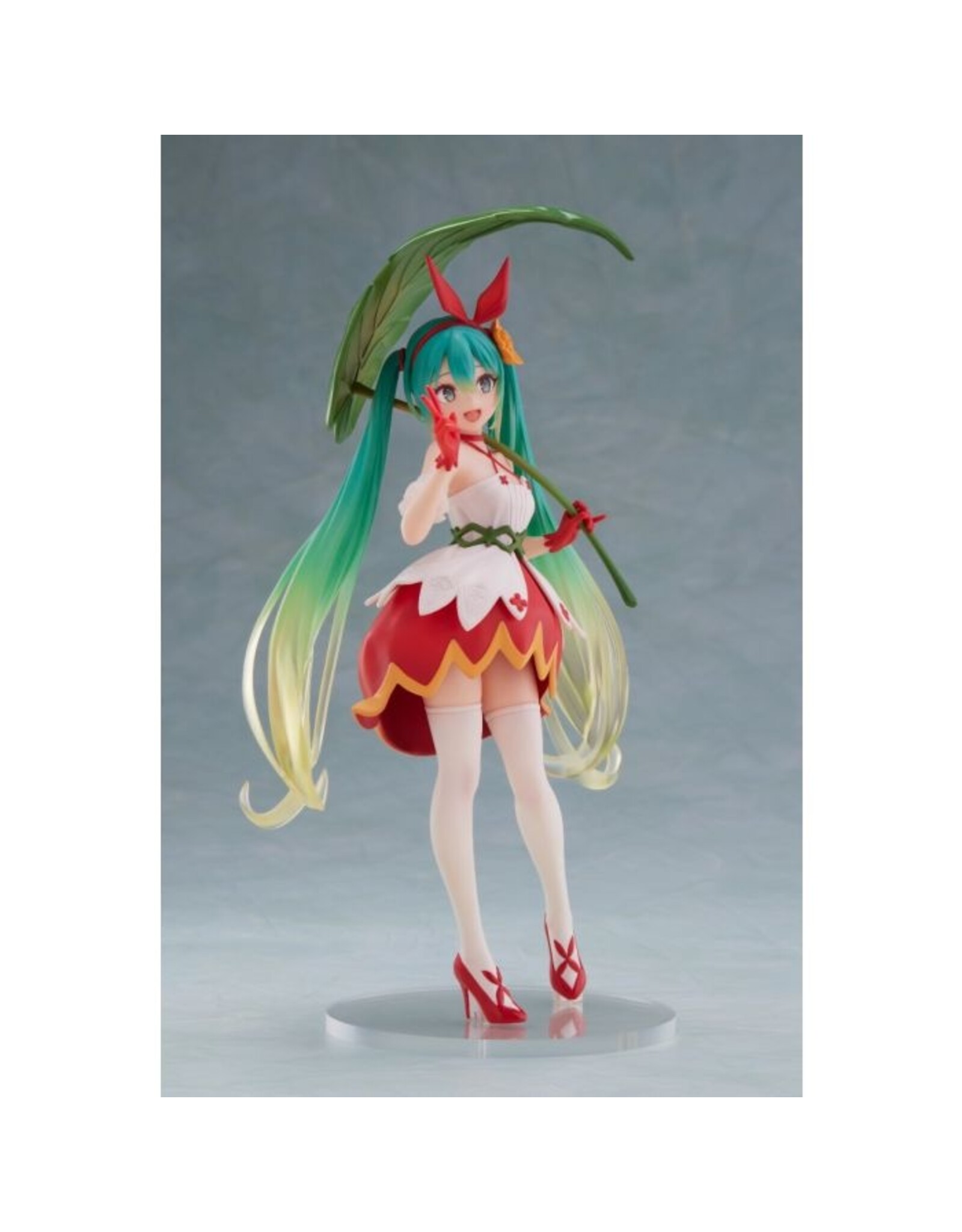 Hatsune Miku Thumbelina Wonderland Figure