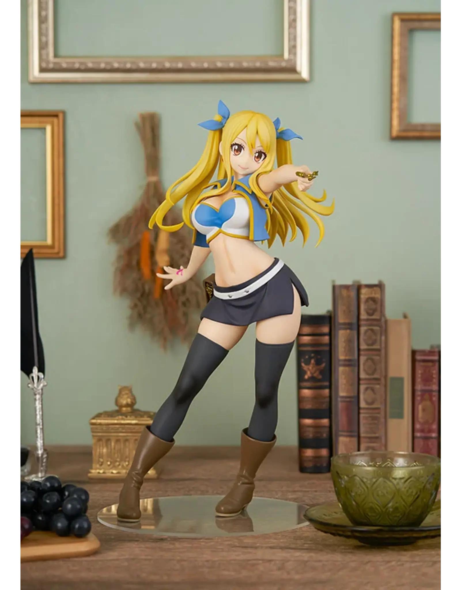 Pop Up Parade XL Lucy Heartfilia