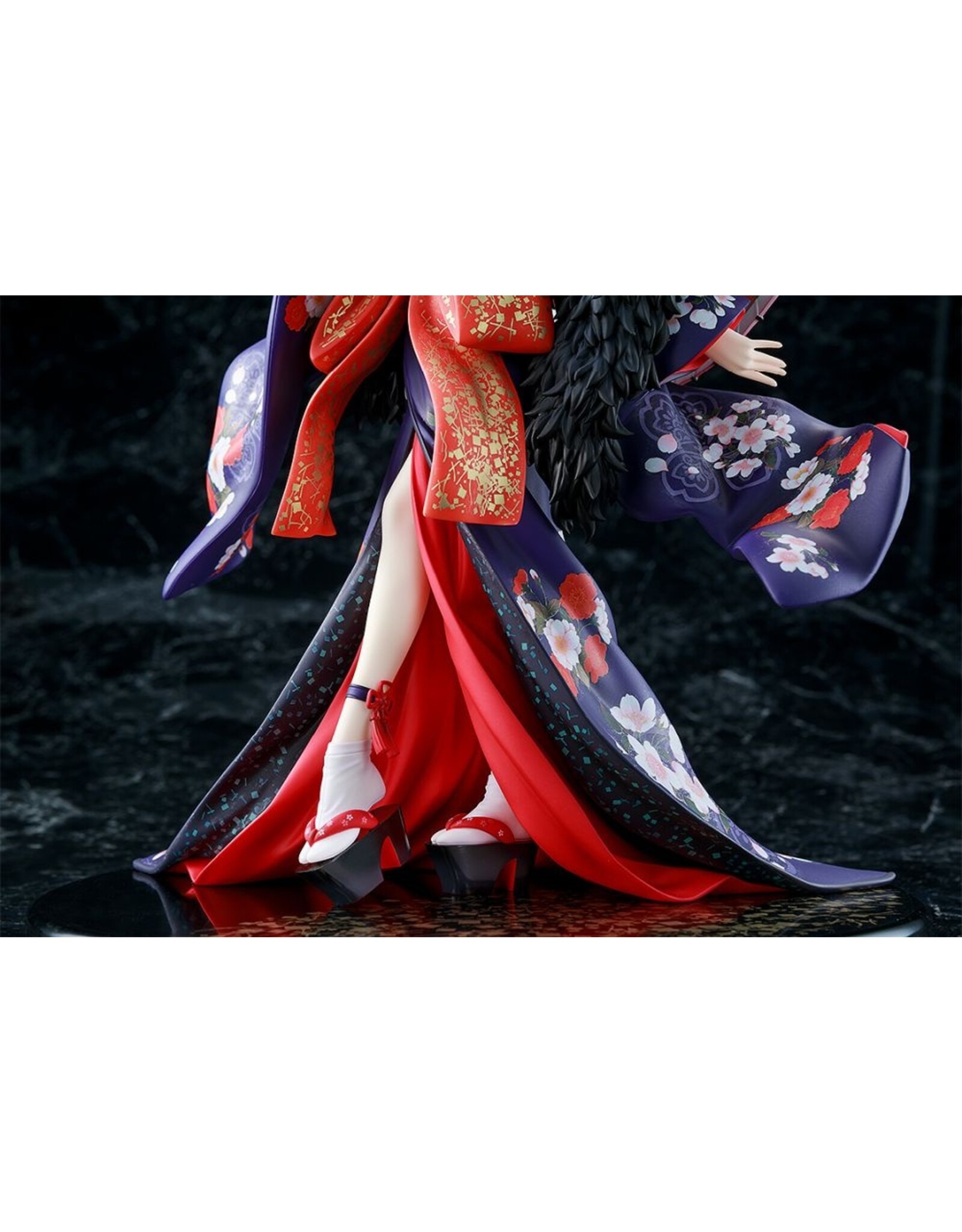 Kadokawa Saber Alter Kimono Ver. 1/7 Scale Figure