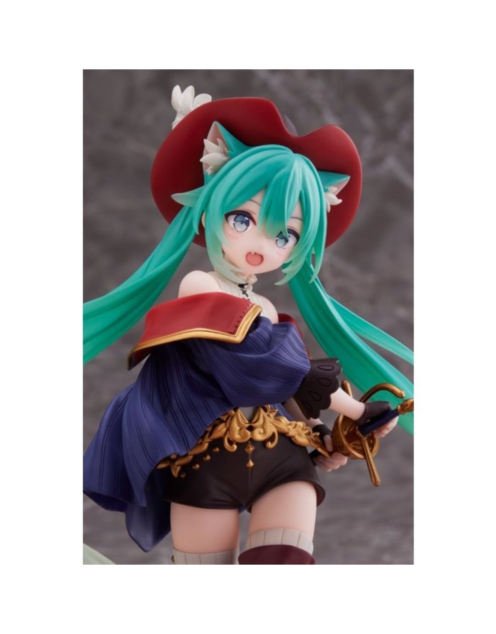 Puss in Boots Hatsune Miku Wonderland Figure